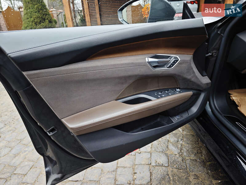 Лифтбек Audi e-tron GT 2021 в Черновцах фото 14 Лифтбек Audi e-tron GT 2021 в Черновцах