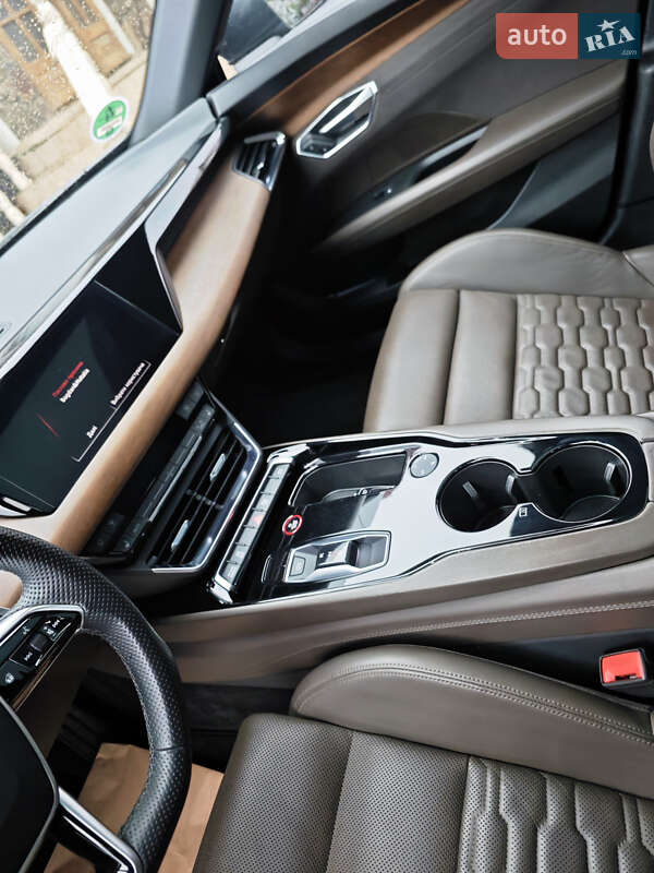 Лифтбек Audi e-tron GT 2021 в Черновцах фото 21 Лифтбек Audi e-tron GT 2021 в Черновцах