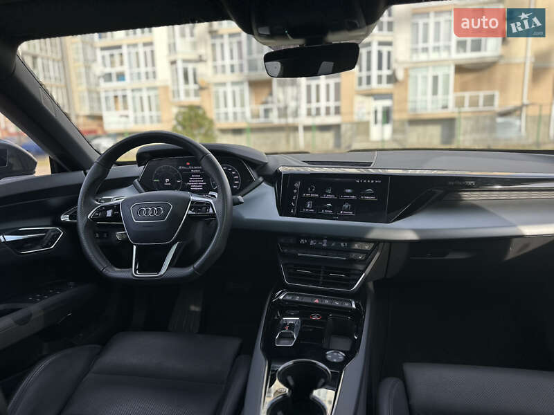 Лифтбек Audi e-tron GT 2021 в Луцке