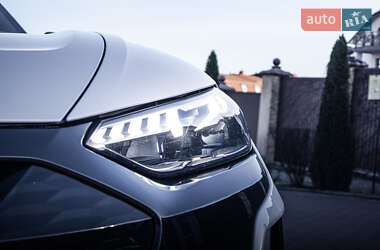 Лифтбек Audi e-tron GT 2021 в 