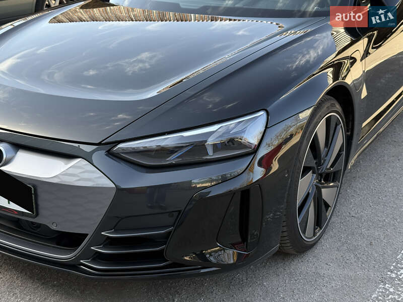 Лифтбек Audi e-tron GT 2021 в Киеве