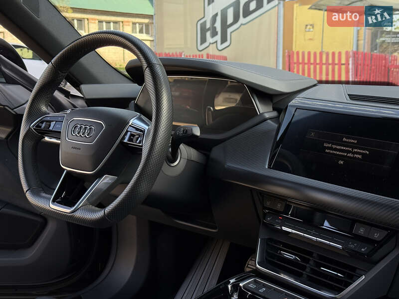 Лифтбек Audi e-tron GT 2021 в Киеве