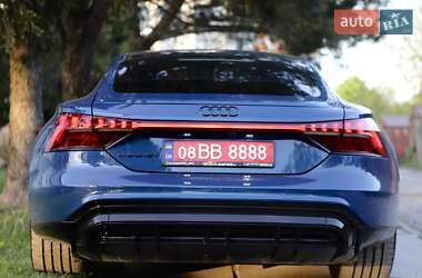 Лифтбек Audi e-tron GT 2022 в 