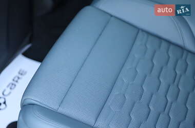 Лифтбек Audi e-tron GT 2022 в 