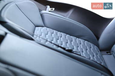 Лифтбек Audi e-tron GT 2022 в 