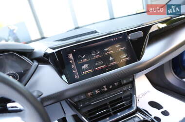 Лифтбек Audi e-tron GT 2022 в 