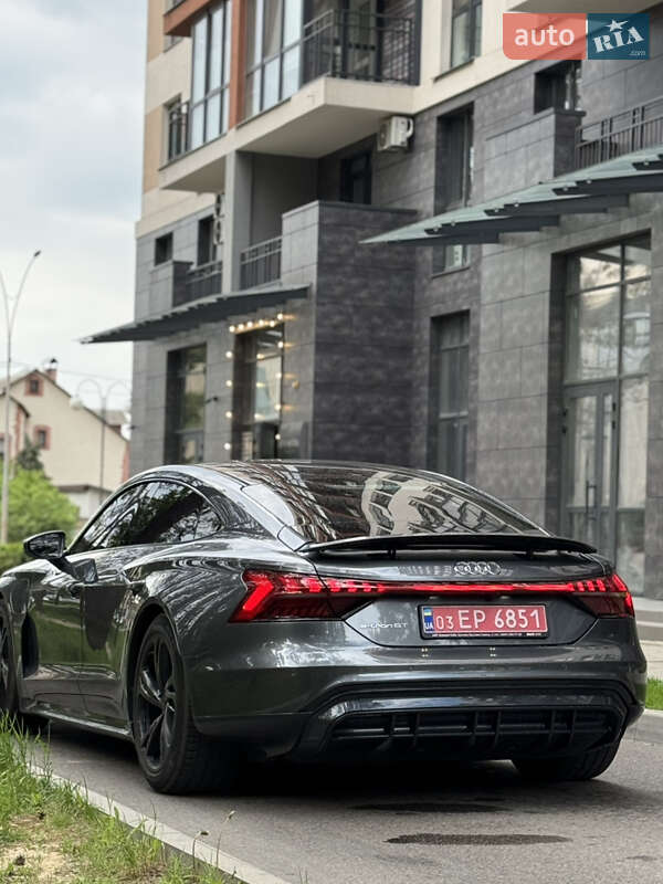 Лифтбек Audi e-tron GT 2022 в Киеве фото 9 Лифтбек Audi e-tron GT 2022 в Киеве