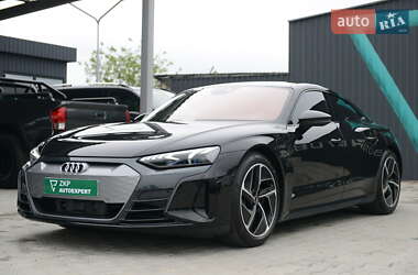Ліфтбек Audi e-tron GT 2021 в 