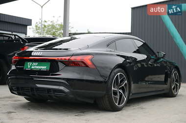 Ліфтбек Audi e-tron GT 2021 в 