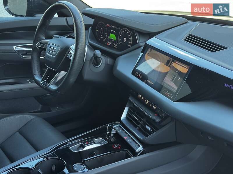 Лифтбек Audi e-tron GT 2022 в Черновцах