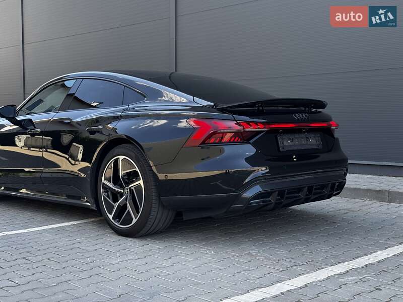 Лифтбек Audi e-tron GT 2022 в Черновцах