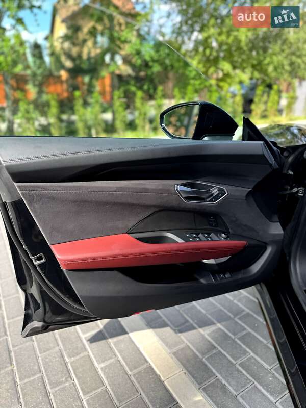 Ліфтбек Audi e-tron GT 2022 в Полтаві