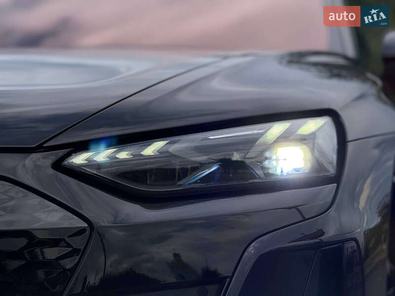 Лифтбек Audi e-tron GT 2023 в Кривом Роге