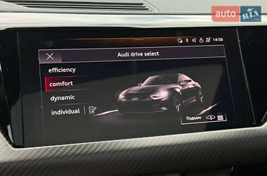 Лифтбек Audi e-tron GT 2023 в 