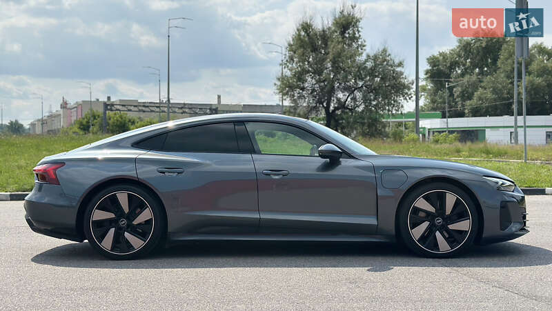 Лифтбек Audi e-tron GT 2021 в Киеве