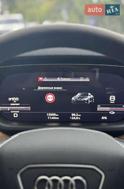 Лифтбек Audi e-tron GT 2022 в 