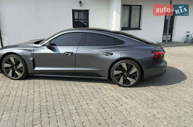 Лифтбек Audi e-tron GT 2021 в 