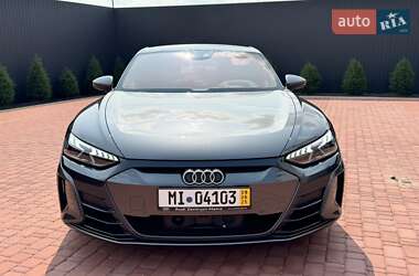 Лифтбек Audi e-tron GT 2022 в 