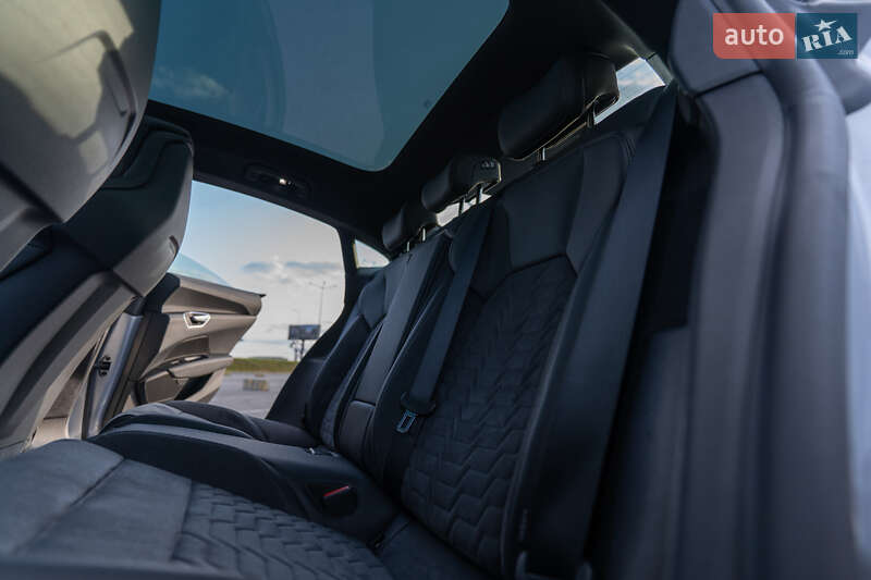 Лифтбек Audi e-tron GT 2021 в Львове
