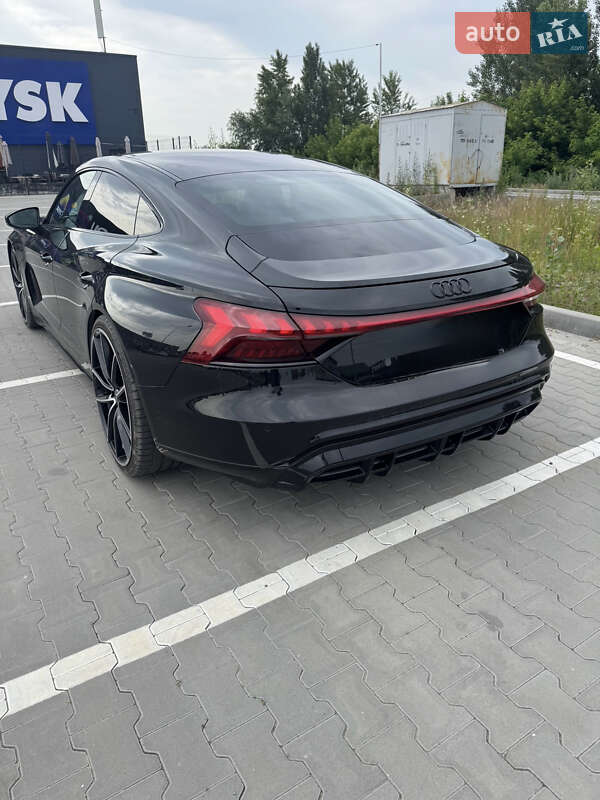 Лифтбек Audi e-tron GT 2021 в Полтаве