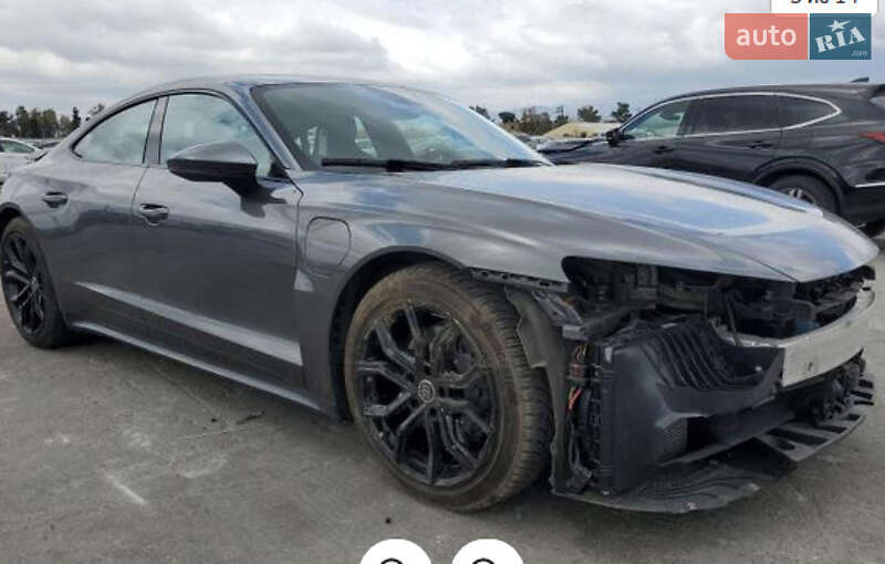 Лифтбек Audi e-tron GT 2022 в Стрые
