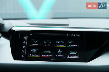 Лифтбек Audi e-tron GT 2021 в 