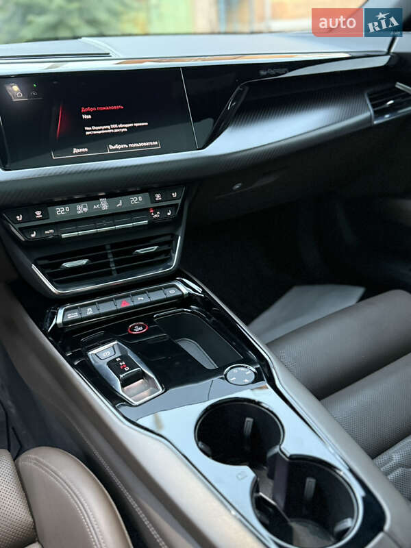 Ліфтбек Audi e-tron GT 2021 в Дніпрі