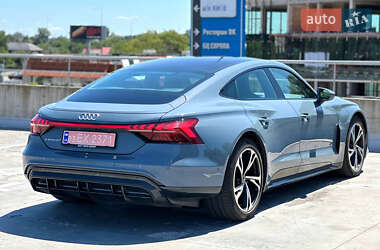 Ліфтбек Audi e-tron GT 2021 в 