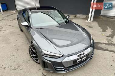 Ліфтбек Audi e-tron GT 2021 в 