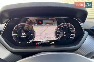 Купе Audi e-tron GT 2024 в 