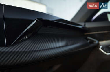 Лифтбек Audi e-tron GT 2021 в 