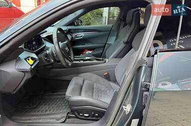 Ліфтбек Audi e-tron GT 2022 в 