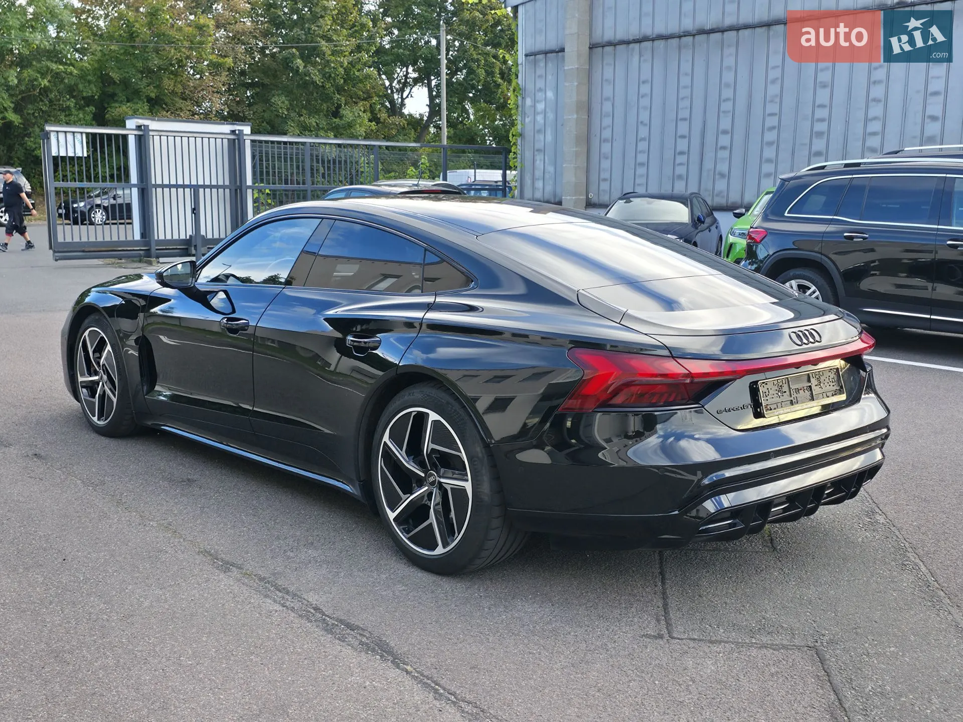 2023 Audi e-tron GT - мініатюра 10