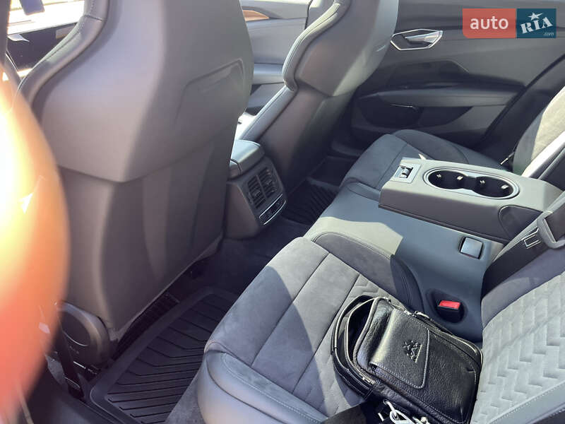 Ліфтбек Audi e-tron GT 2022 в Дніпрі