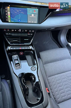 Лифтбек Audi e-tron GT 2021 в 