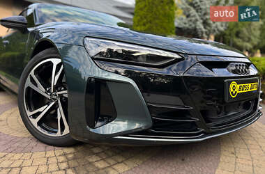 Ліфтбек Audi e-tron GT 2022 в 