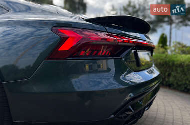 Ліфтбек Audi e-tron GT 2022 в 