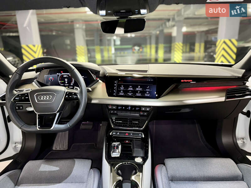 Ліфтбек Audi e-tron GT 2022 в Києві