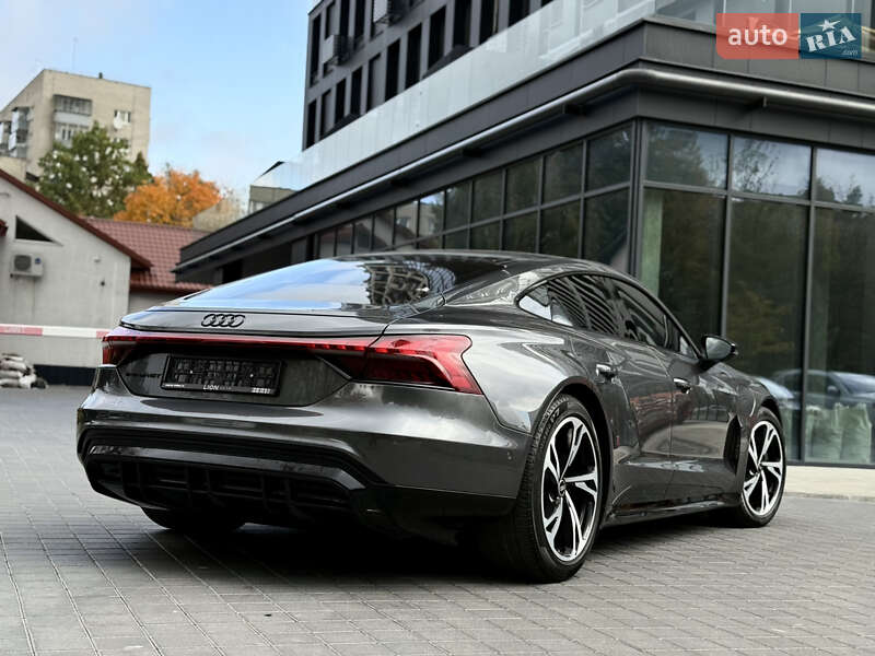 Лифтбек Audi e-tron GT 2022 в Львове фото 16 Лифтбек Audi e-tron GT 2022 в Львове