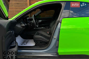 Ліфтбек Audi e-tron GT 2022 в 