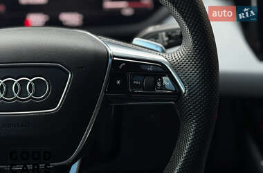 Ліфтбек Audi e-tron GT 2022 в 