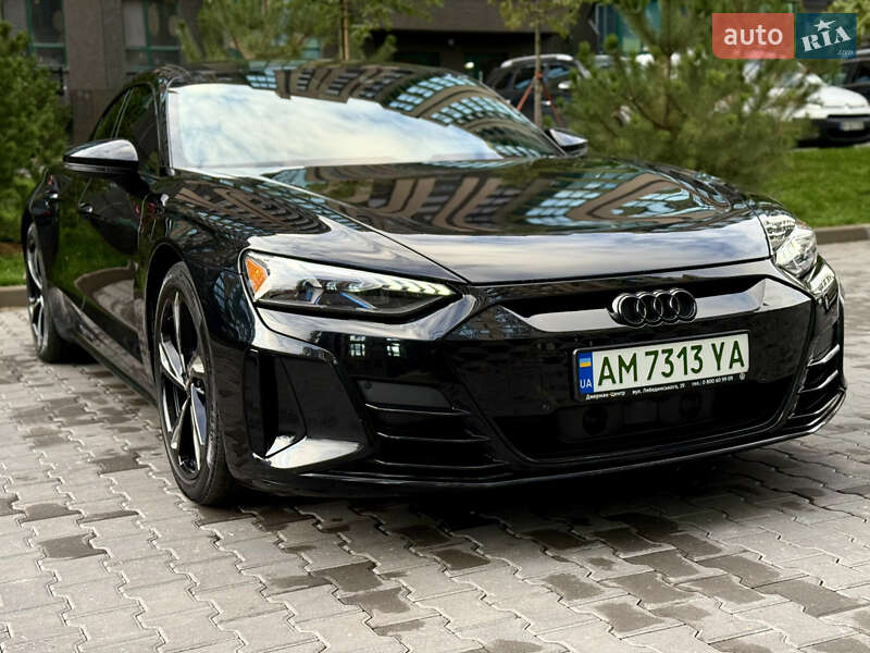 Лифтбек Audi e-tron GT 2021 в Киеве фото 7 Лифтбек Audi e-tron GT 2021 в Киеве