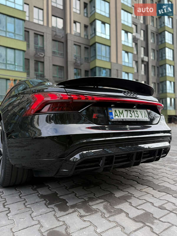 Лифтбек Audi e-tron GT 2021 в Киеве фото 26 Лифтбек Audi e-tron GT 2021 в Киеве