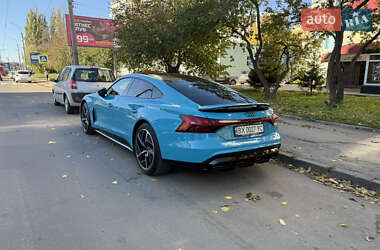 Ліфтбек Audi e-tron GT 2021 в  фото 18 Ліфтбек Audi e-tron GT 2021 в