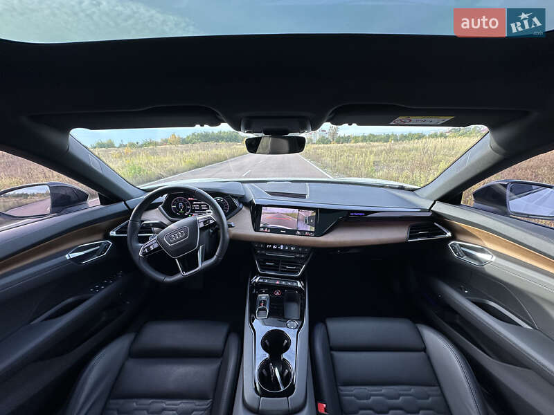 Лифтбек Audi e-tron GT 2021 в Киеве