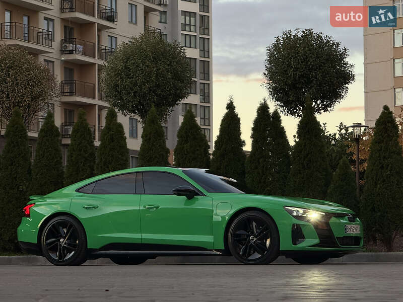 Ліфтбек Audi e-tron GT 2023 в Одесі фото 15 Ліфтбек Audi e-tron GT 2023 в Одесі