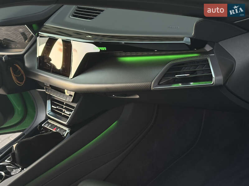 Ліфтбек Audi e-tron GT 2023 в Одесі фото 32 Ліфтбек Audi e-tron GT 2023 в Одесі