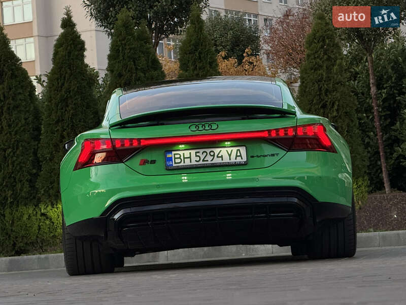 Ліфтбек Audi e-tron GT 2023 в Одесі фото 44 Ліфтбек Audi e-tron GT 2023 в Одесі