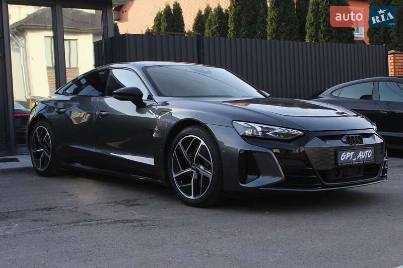 Лифтбек Audi e-tron GT 2022 в Киеве