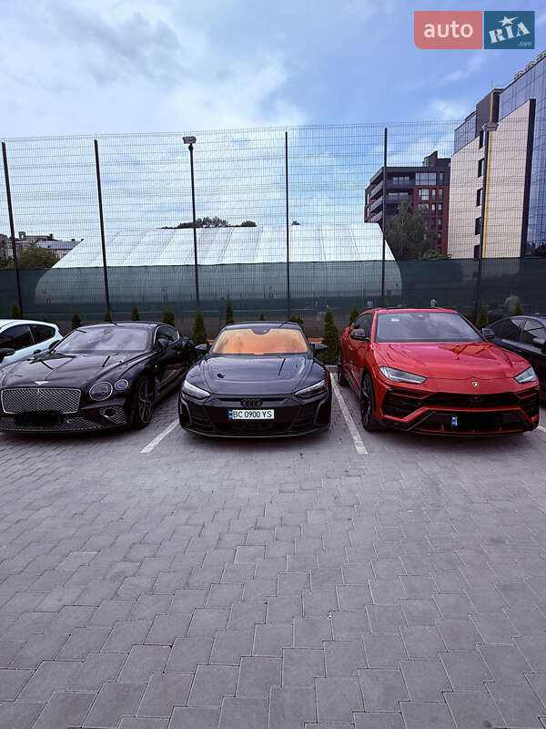 Лифтбек Audi e-tron GT 2022 в Львове